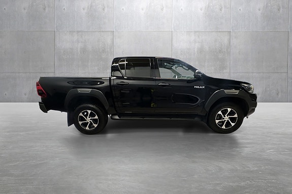 Toyota HiLux 6 of 27