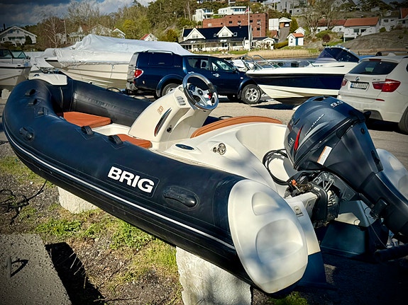 Perfekt ungdomsbåt Brig Eeagle RIB 13 fot m/Yamaha 9,9(20) hk 2 of 5