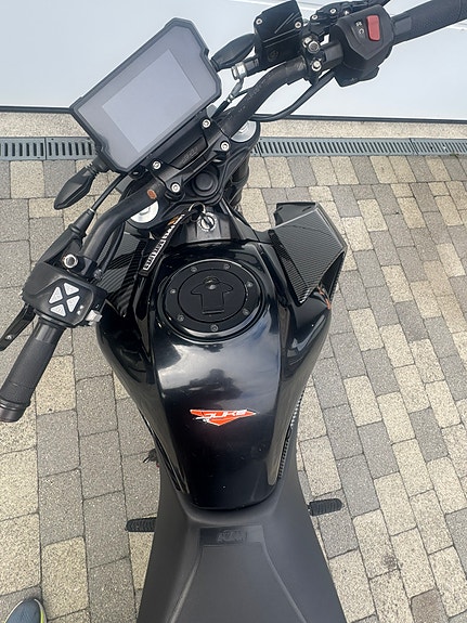 KTM 125 Duke 23 of 29