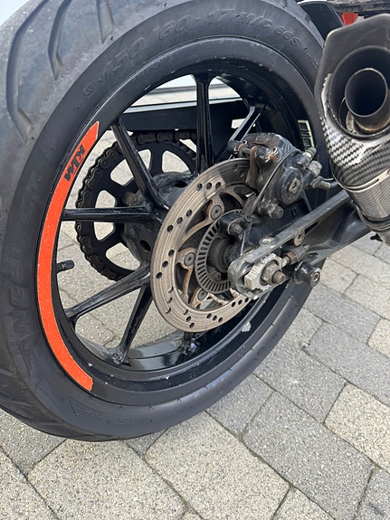 KTM 125 Duke 4 of 29