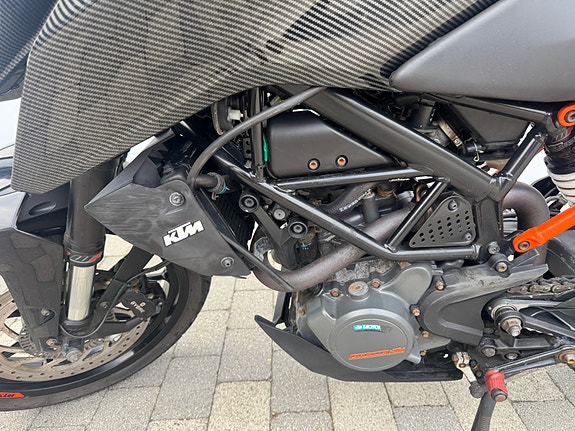 KTM 125 Duke 15 of 29