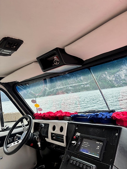 Chevrolet G30 3 of 5