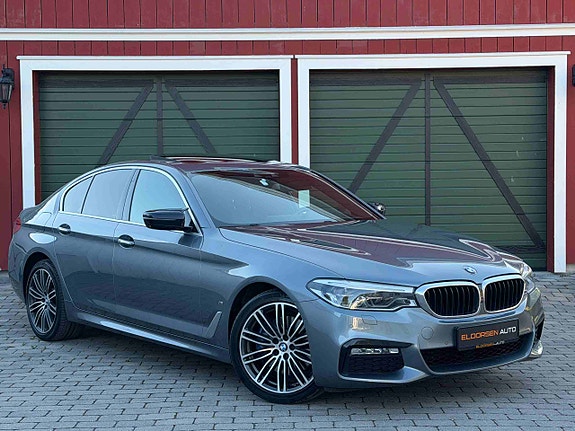 BMW 530e 3 of 5