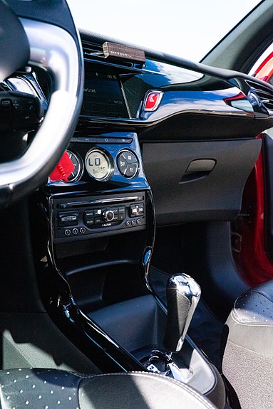 Citroen DS3 9 of 13