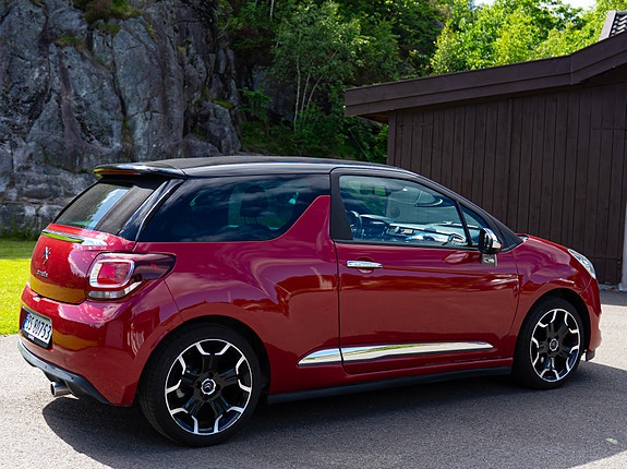 Citroen DS3 2 of 13
