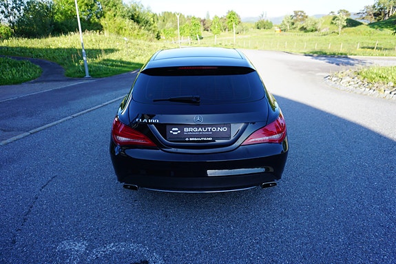 Mercedes-Benz CLA180 11 of 30