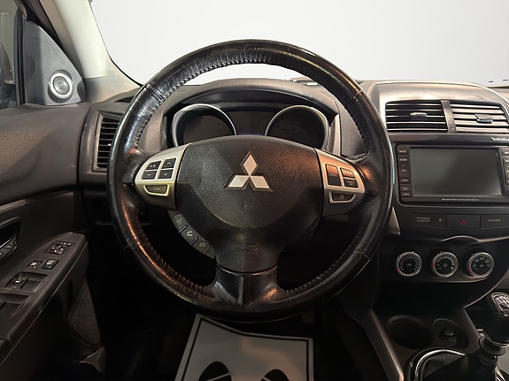 Mitsubishi ASX 16 of 29
