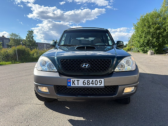 Hyundai Terracan 3 of 5