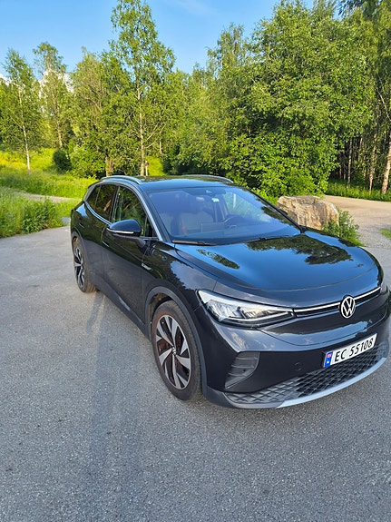 Volkswagen ID.4 4 of 5