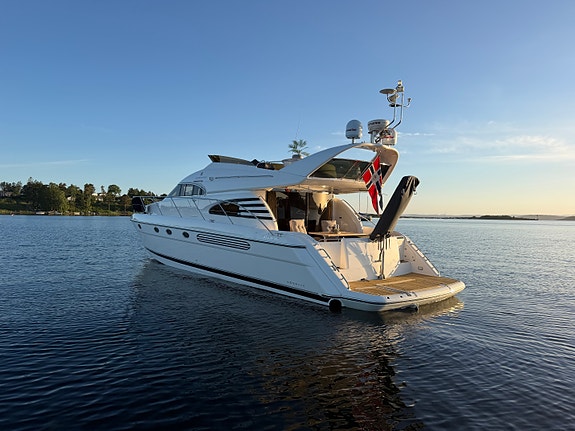 Fairline Squadron 55 17 of 30