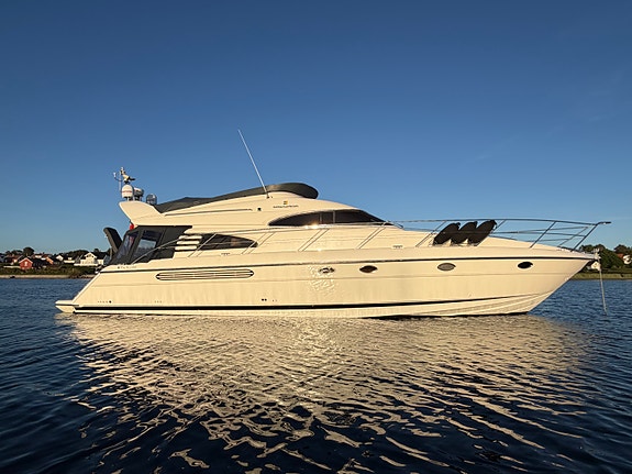 Fairline Squadron 55 23 of 30