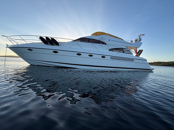 Fairline Squadron 55 10 of 30