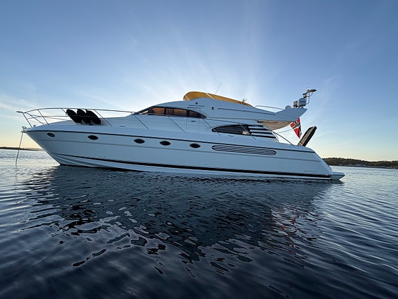 Fairline Squadron 55 11 of 30