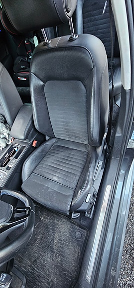 Volkswagen Passat 14 of 15