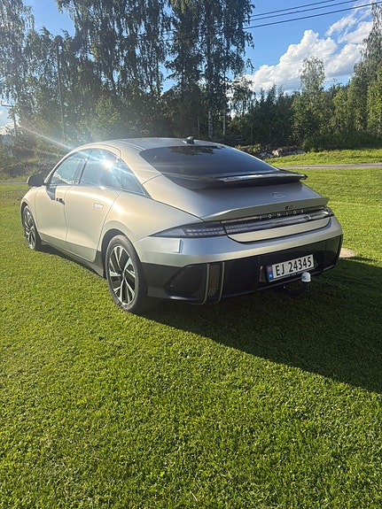 Hyundai Ioniq 6 5 of 5
