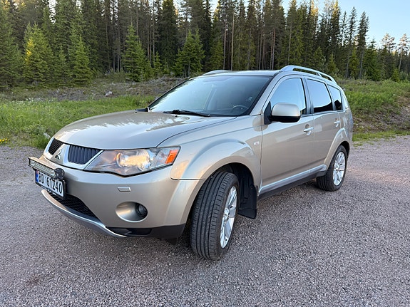 Mitsubishi Outlander 6 of 18