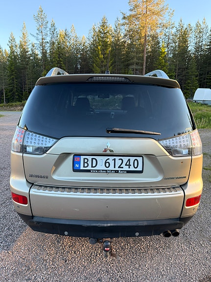 Mitsubishi Outlander 5 of 18