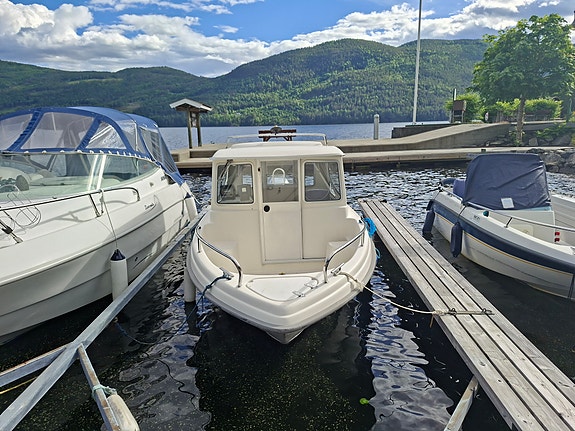 Bella 570c med henger. 4 of 5