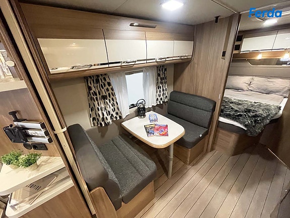 Knaus Sudwind 650 UDF Scandinavian Selection 7 of 14