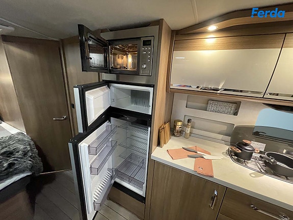 Knaus Sudwind 650 UDF Scandinavian Selection 2 of 14