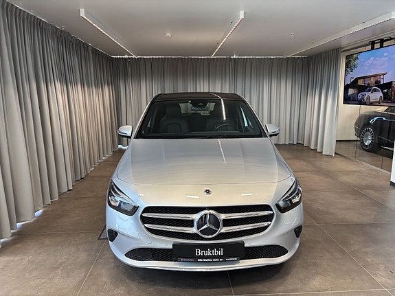 Mercedes-Benz B-Klasse 3 of 5