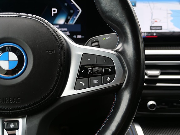 BMW i4 15 of 22