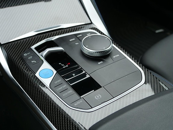 BMW i4 19 of 22