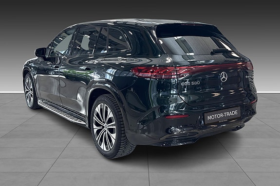 Mercedes-Benz EQS SUV 5 of 5