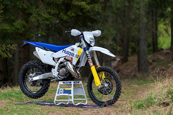 Husqvarna TE125 - TE250 - TE300 Enduro 2-takt BESTILL NÅ! 2 of 5