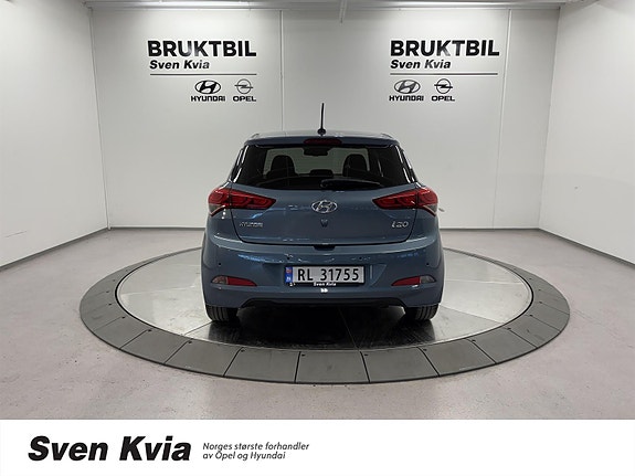 Hyundai i20 4 of 5