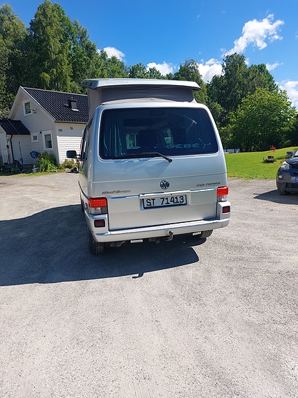 Volkswagen Multivan 4 of 15