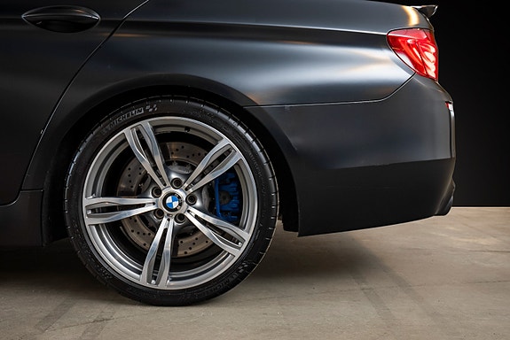 BMW M5 5 of 5