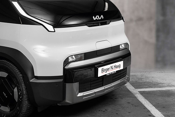 Kia PV5 3 of 22