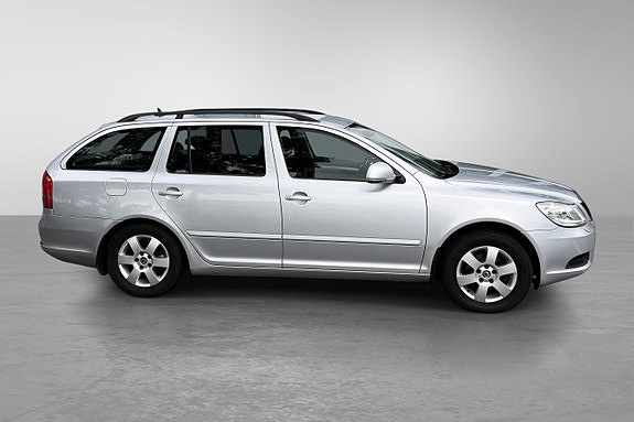 Skoda Octavia 6 of 30