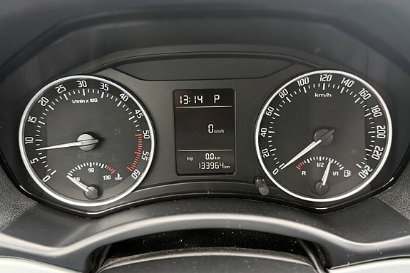 Skoda Octavia 25 of 30