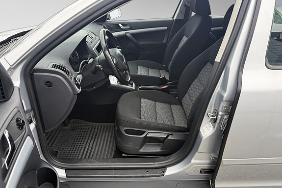 Skoda Octavia 16 of 30