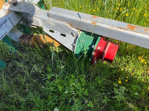 Slurrykat 12m stripespreder m/flowmeter 10 of 14