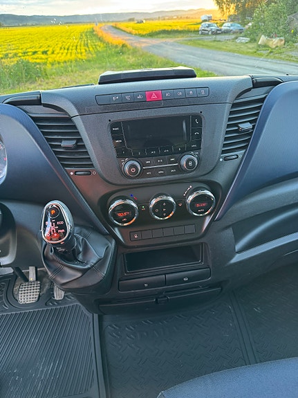 Iveco Daily-Serie 11 of 13