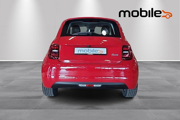 Fiat 500 4 of 5