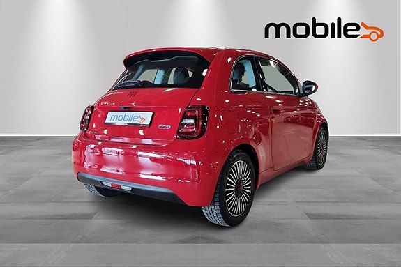 Fiat 500 3 of 5