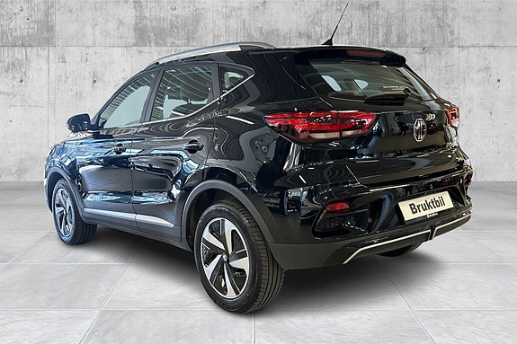 MG ZS EV 3 of 5
