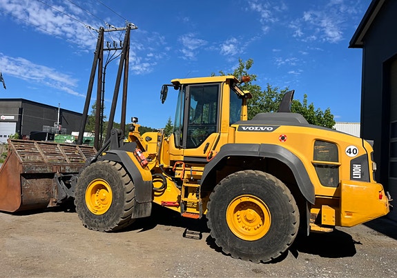 Volvo L110h 3 of 5