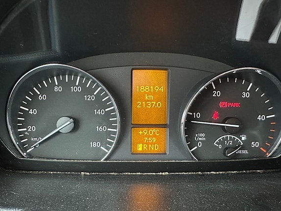 Mercedes-Benz SPRINTER 4X4 PERSONLIFT 29 of 29
