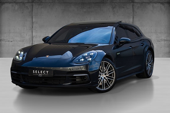 Porsche Panamera 2 of 5