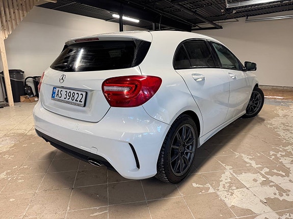 Mercedes-Benz A-Klasse 4 of 5