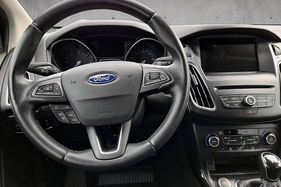 Ford Focus 14 of 19