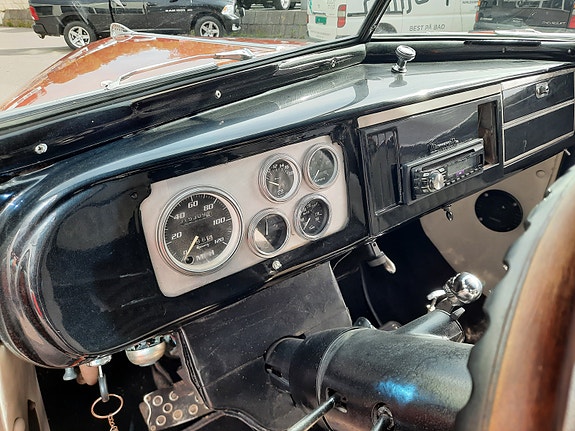 Plymouth Andre 15 of 30
