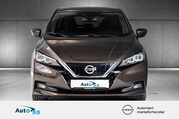 Nissan Leaf 4 of 24