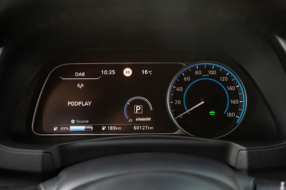 Nissan Leaf 12 of 24