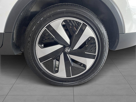 MG ZS EV 14 of 14